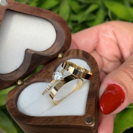 Par de Alianças Paris 3,5mm + Anel Solitário Realeza em Ouro 18k