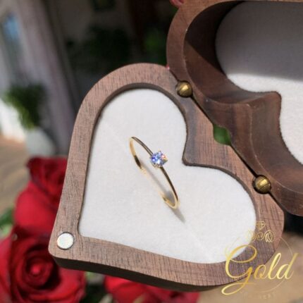 Anel Solitário Doce Luz em Ouro 18k/740