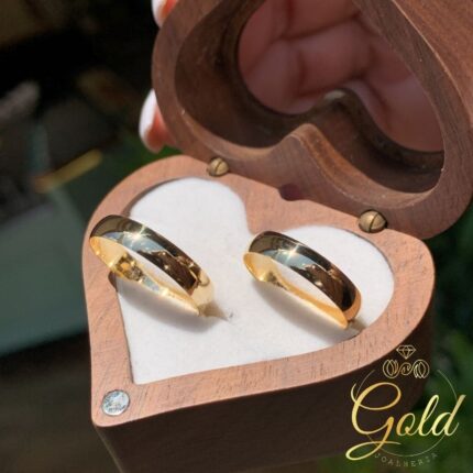 Par de Alianças Abaulada 4mm em Ouro 18k/750
