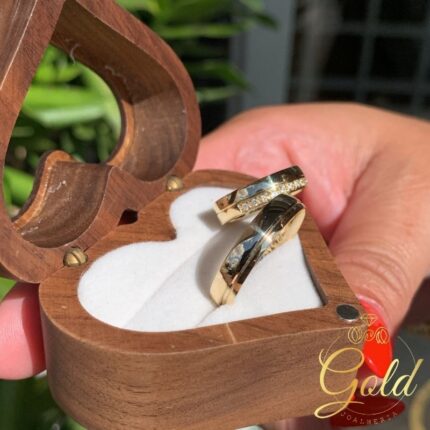 Par de Alianças Estocolmo 4,5mm em Ouro 18k/750