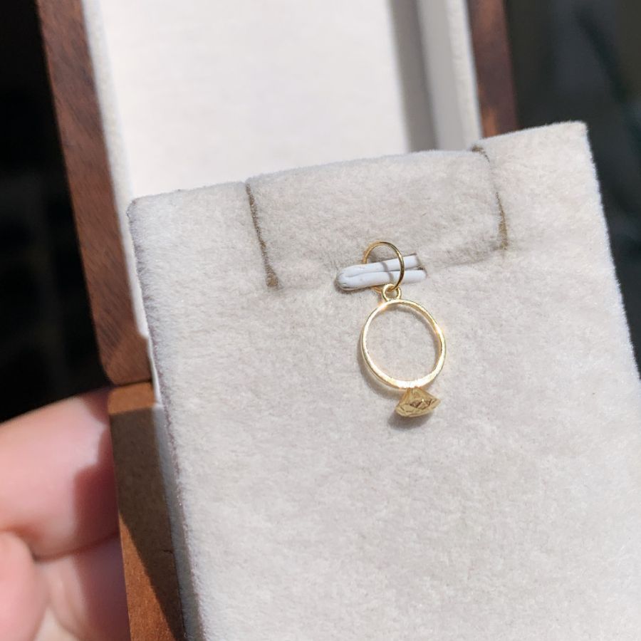 Pingente Anel em Ouro 18k_750