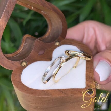 Trio de Alianças Abaulada 1,5mm em Ouro 18k/750 + Anel Solitário Forever em Prata 925