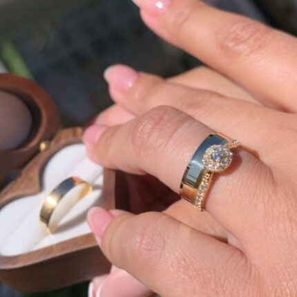 Trio de Alianças Infinity 4,5mm + Anel Solitário Promice em Ouro 18k/750