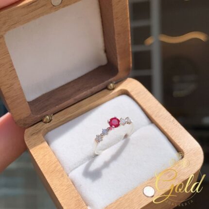 Anel Solitário Ibiza Red em Prata 925