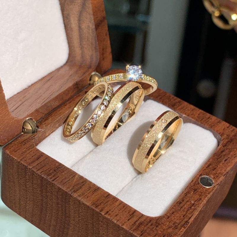 Conjunto de Alianças Prime 3,5mm + Anel Solitário Athenas + Aparador Volta Toda de Pedras em Ouro 18k_750 (4)