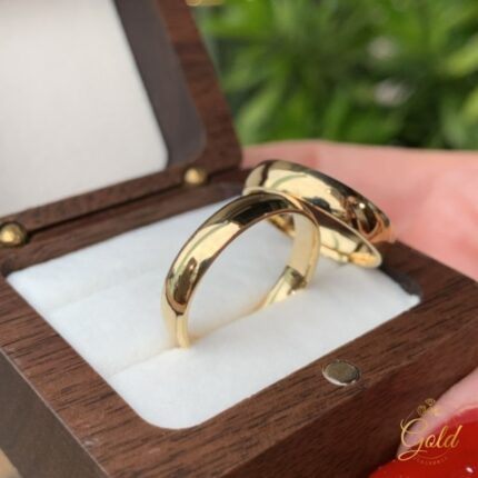 Par de Alianças Abaulada 4,5mm em Ouro 18k/750