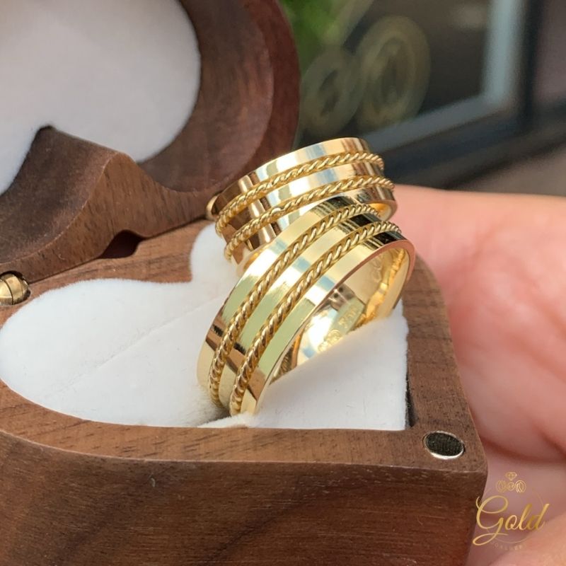 Par de Alianças Trança 7mm em Ouro 18k_750