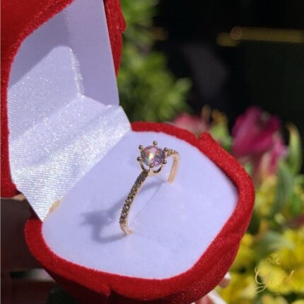 Anel Solitário Realeza Purple em Ouro 18k/750