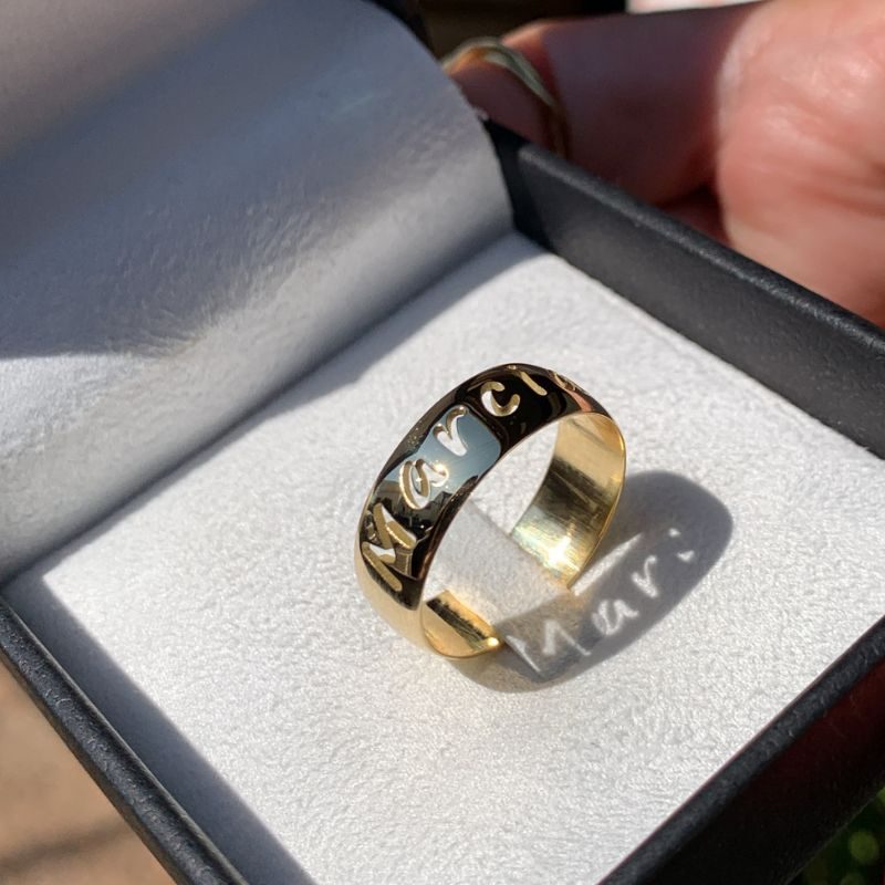 Anel _ Aliança Personalizada 7mm em Ouro (3)