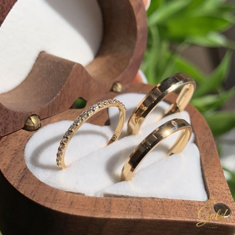 Par de Alianças Infinity 2,5mm Feminina e 3,5mm Masculina + Aparador Meia Volta de Pedras em Ouro 18k_750 (3)